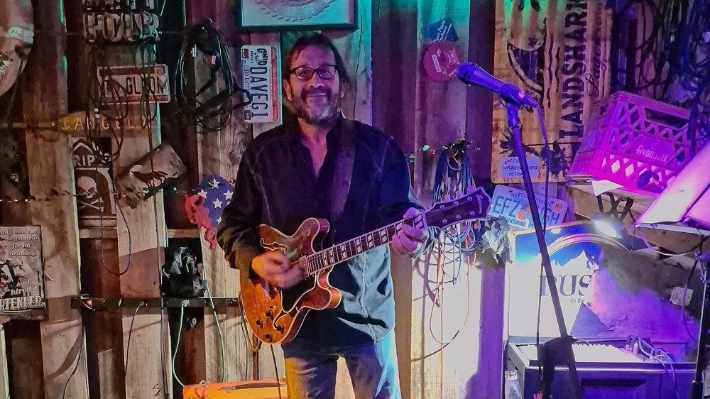 Eric Pfeufer & the Fathoms