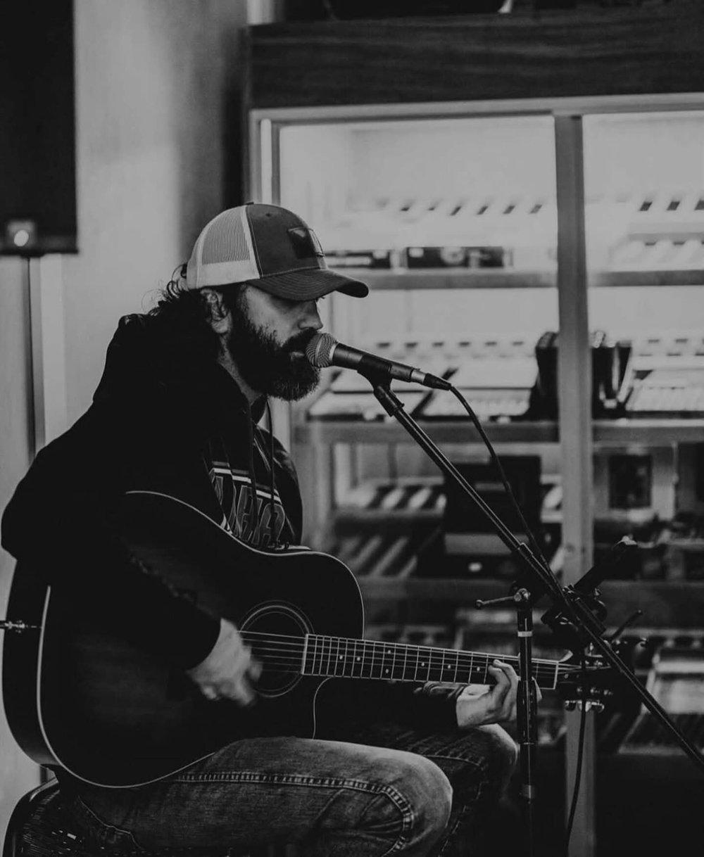 Hunter Wall - image/jpeg