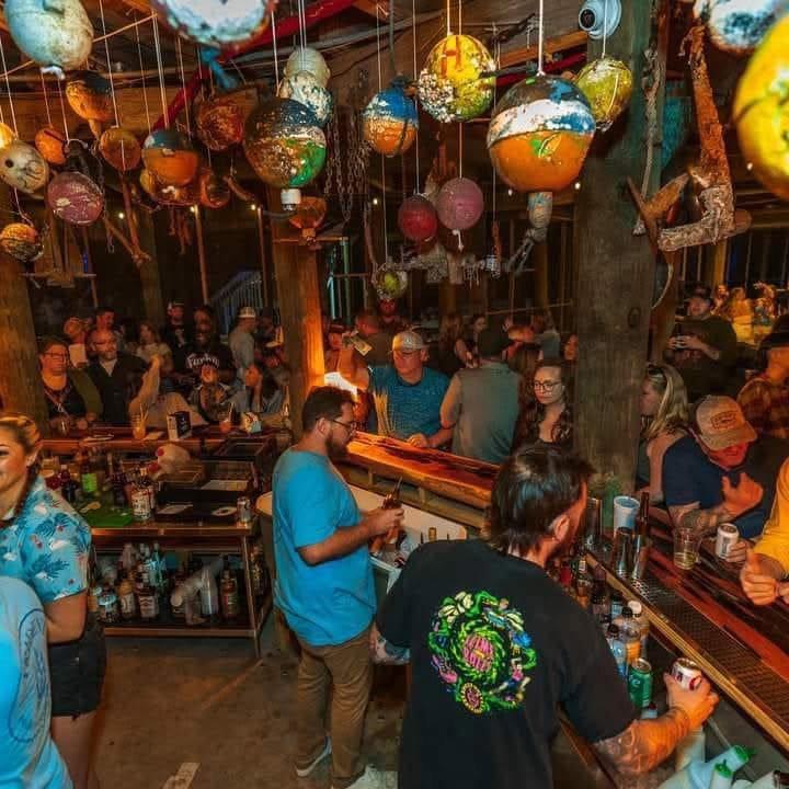 Low Tide Bar