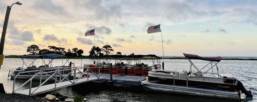Pirates Cove pontoon Rentals